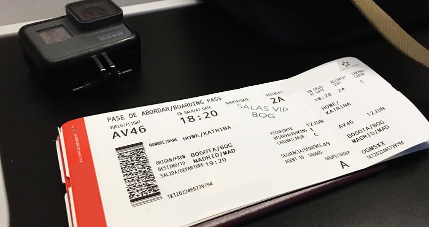 How to Change Name on Alaska Airlines Ticket